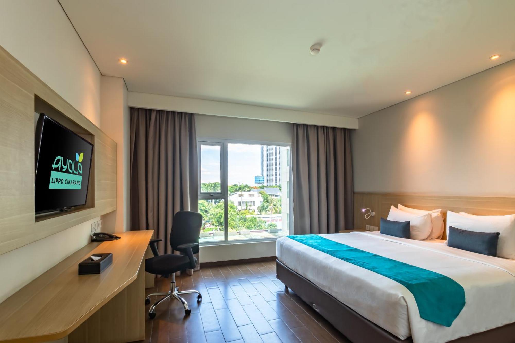 Hotel Ayola Lippo Cikarang Exterior photo